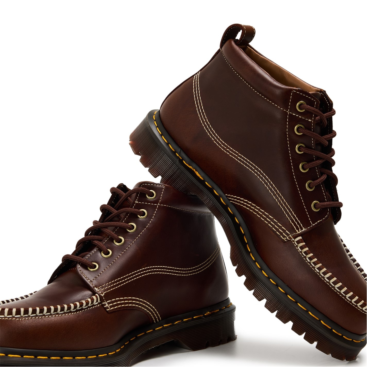 dr martens chukka boots mens