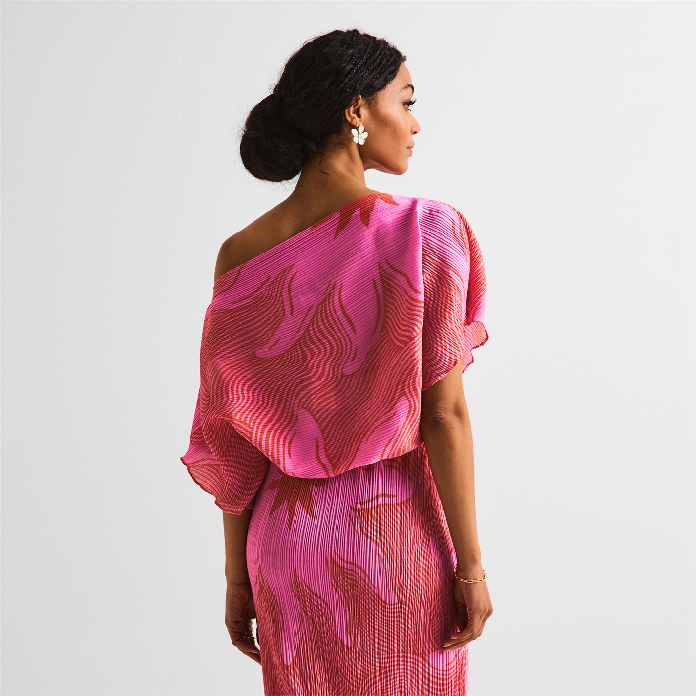 strapless open back dress Ashley Lauren 4500 Size 6 Pink/Nude Short Cocktail Dress Plunging V Neckline and Back Sequins