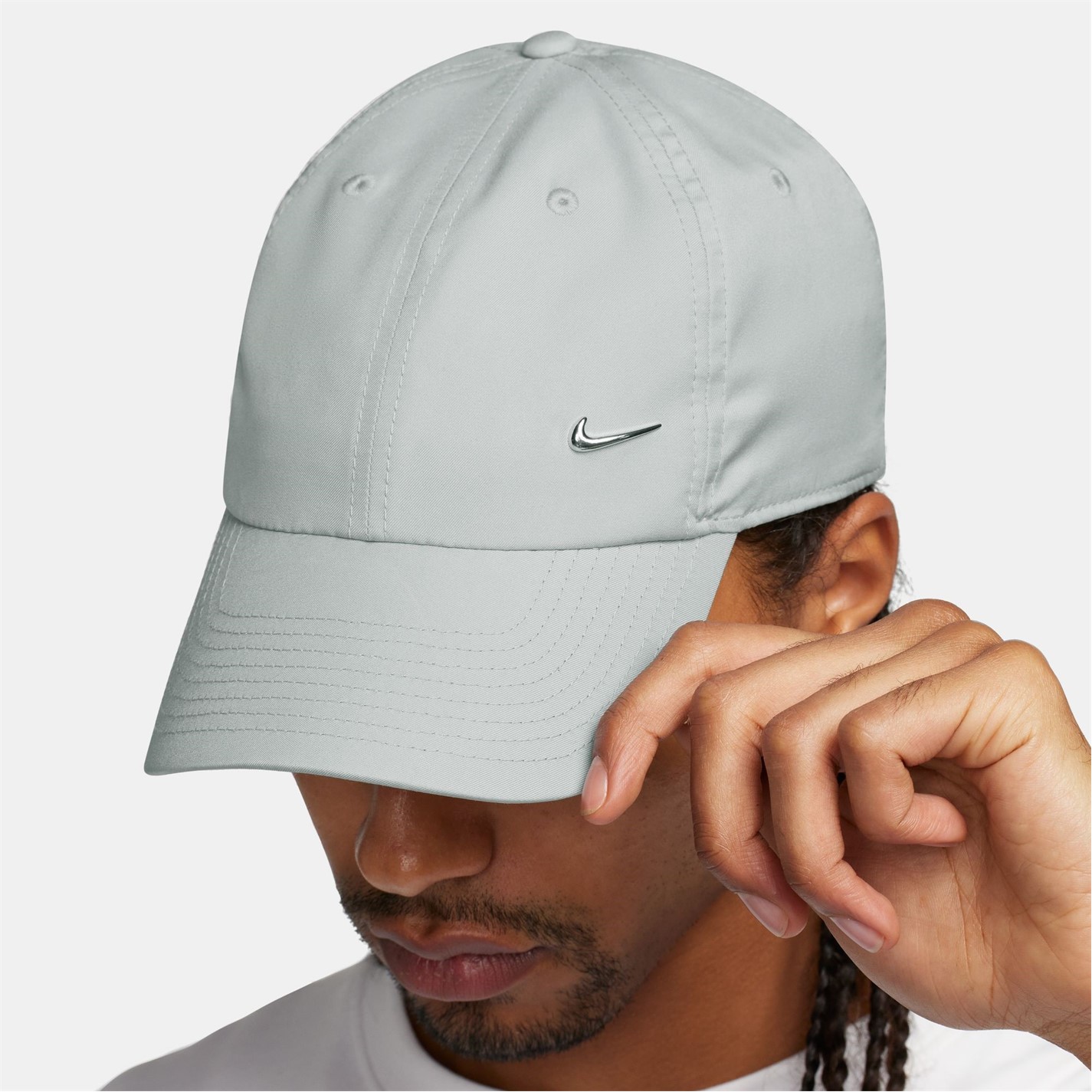 nike metal tick cap