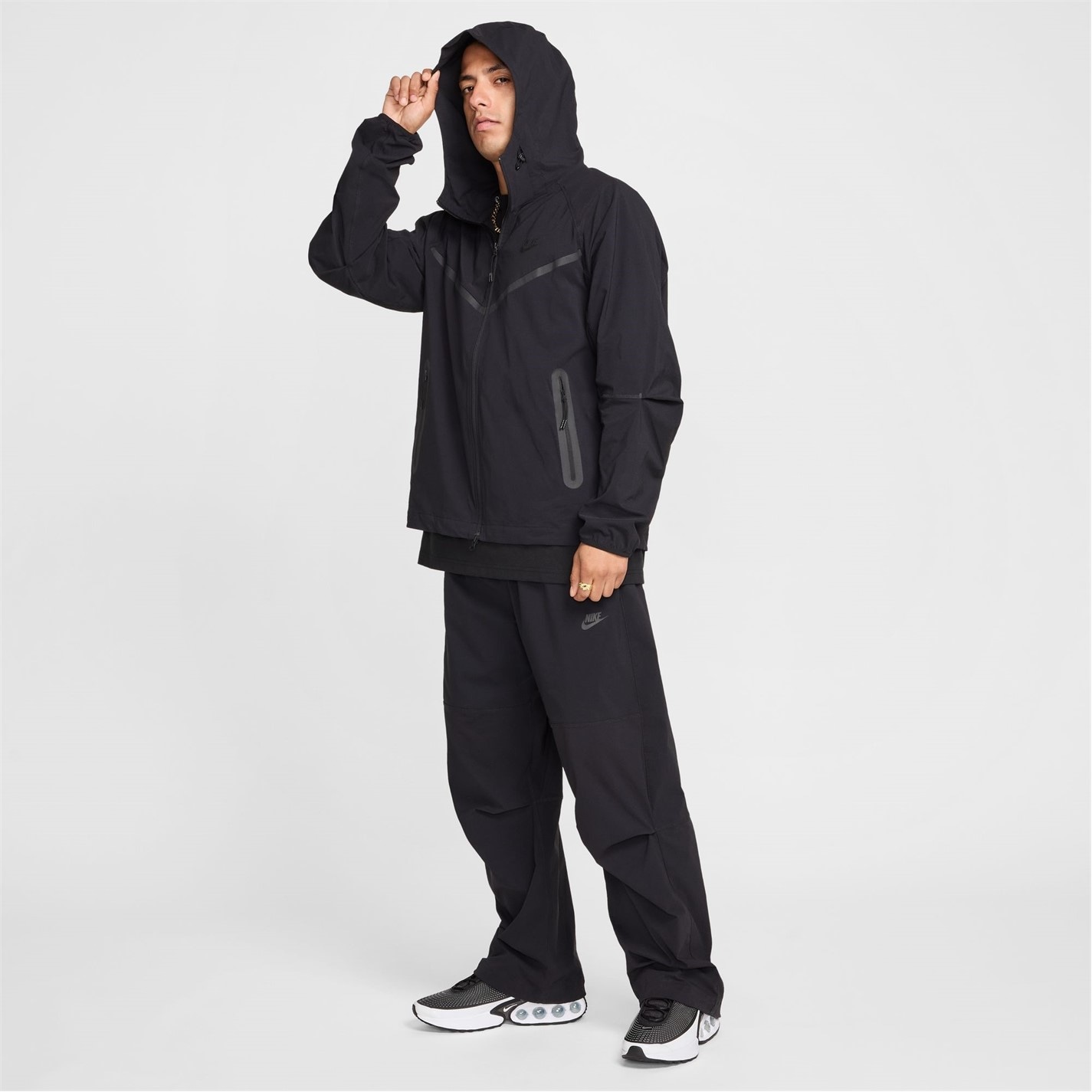 nike tech tracksuit bottoms