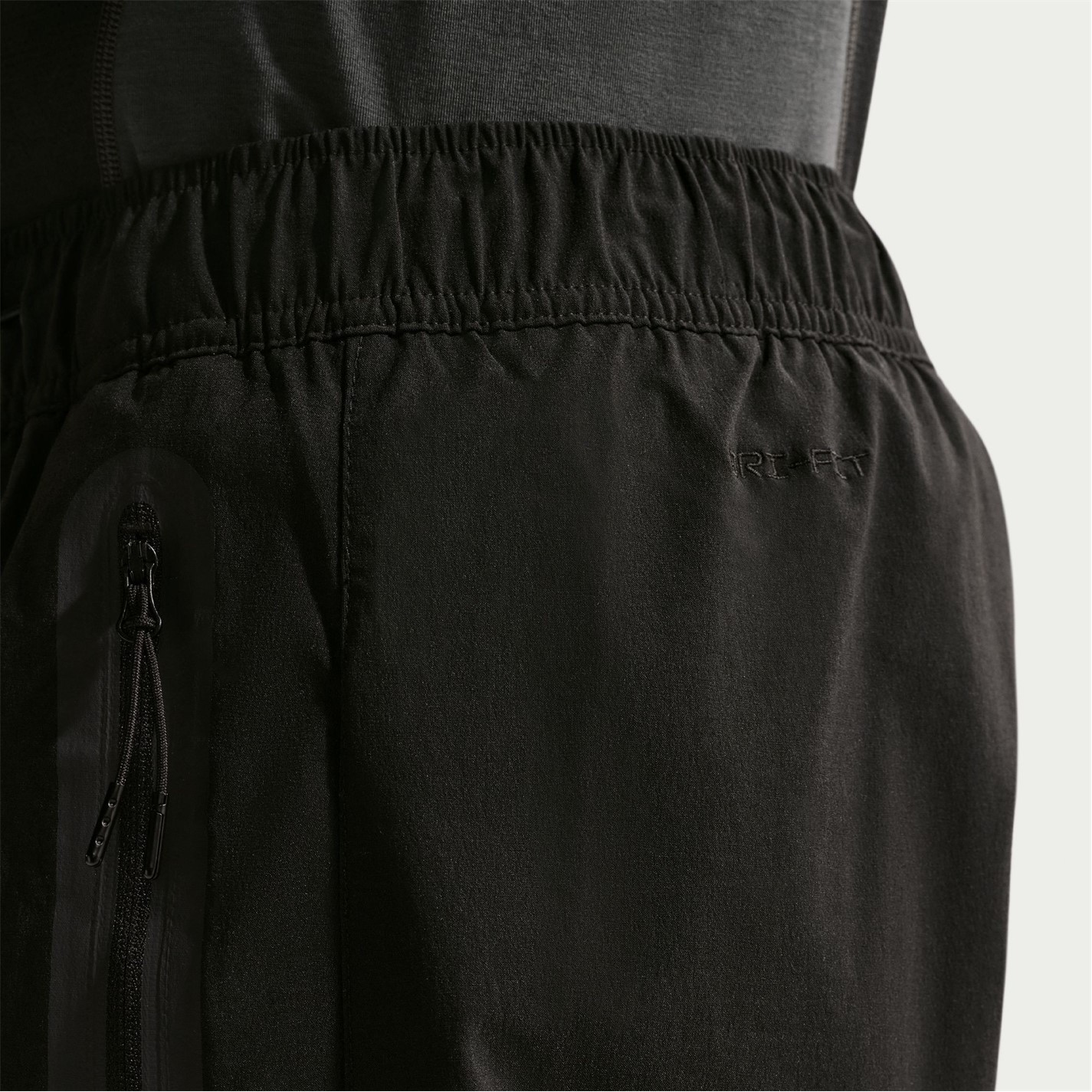 Sn64 NIKE | Nike Tech Pant Sn64 | Men | Closed Hem Poly Tracksuit Bottoms ...