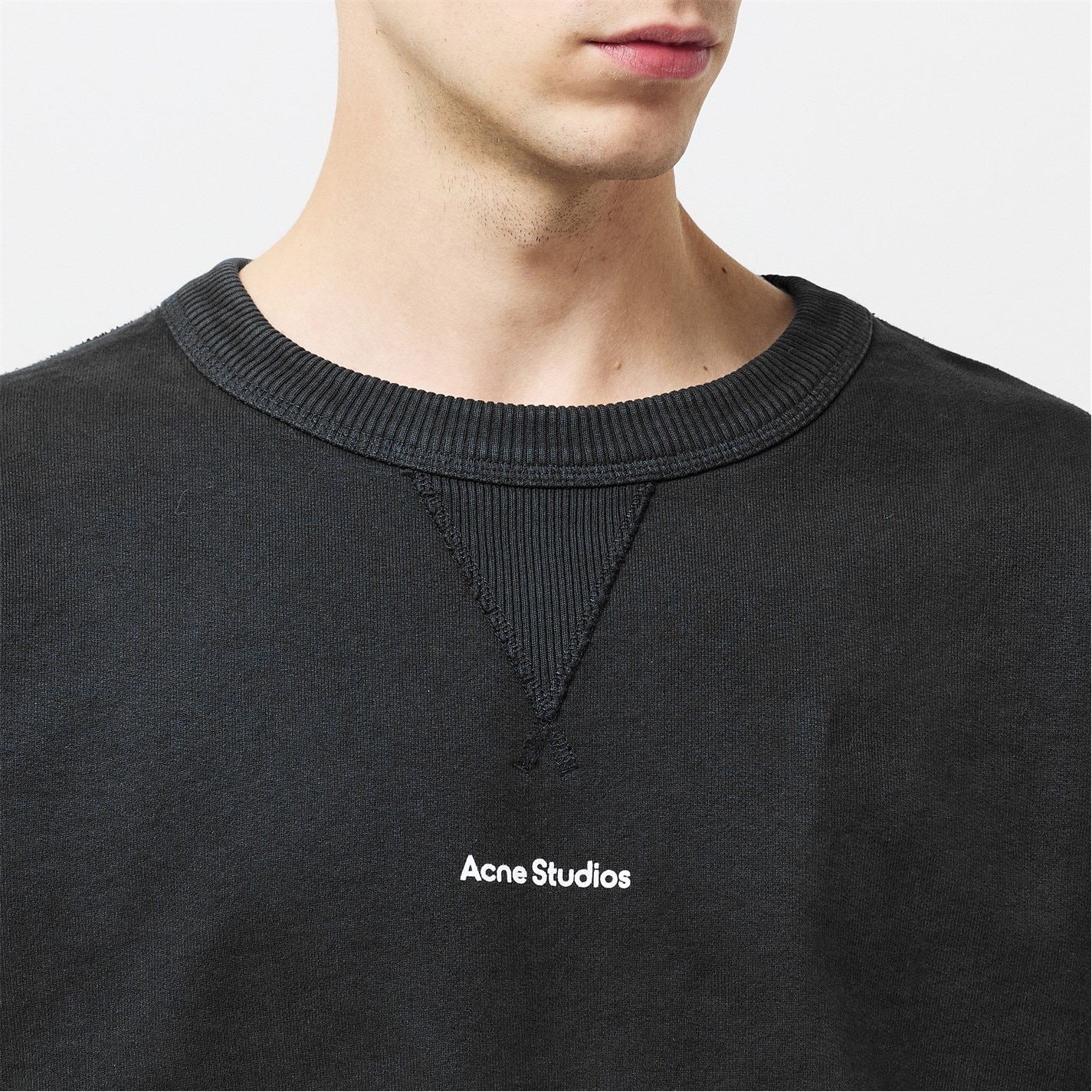 ACNE STUDIOS | Crewneck Sweatshirt | Men | Black 900 | Flannels