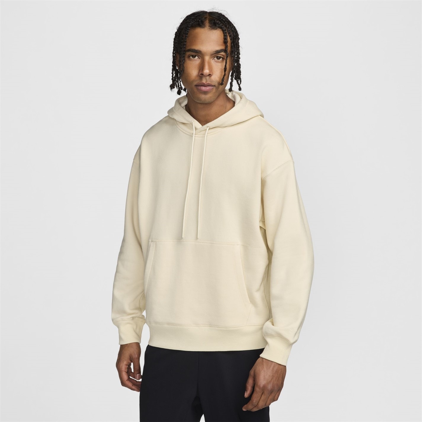 nike cream colored hoodie