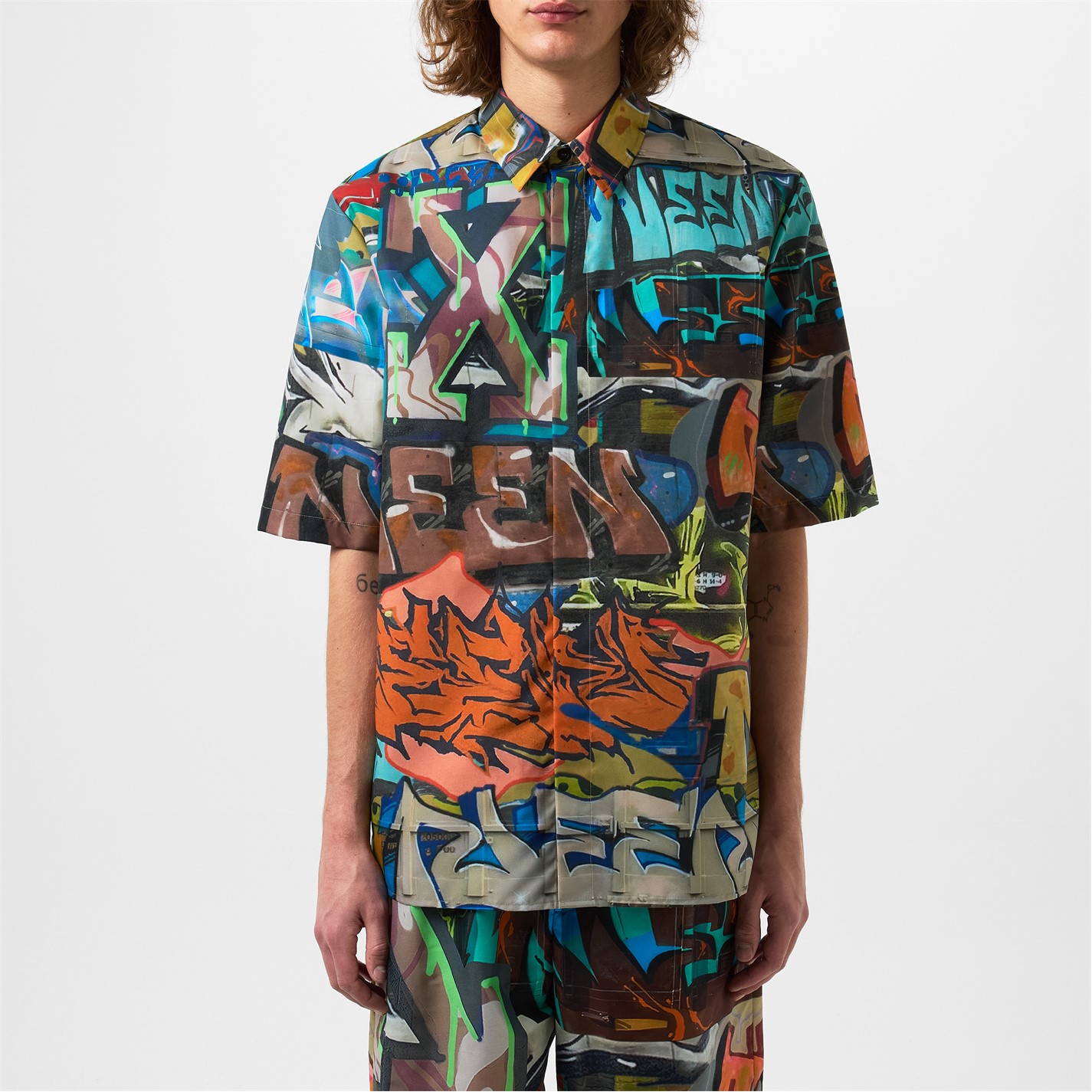 OFF WHITE | Men's Neen Graffiti Long Sleeve Shirt | Men