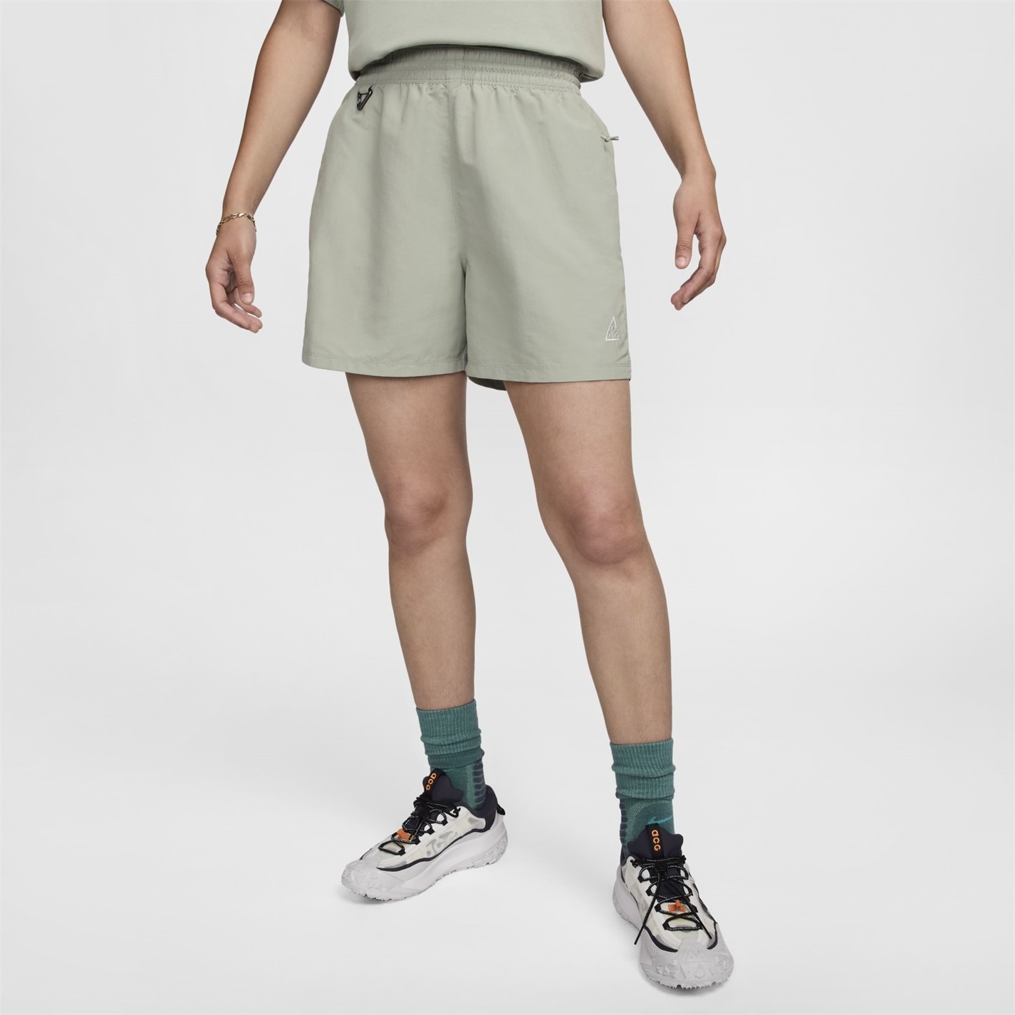 nike acg shorts womens