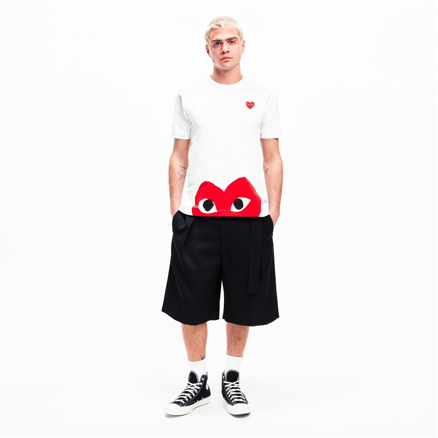 トップス PLAY COMME des GARCONS COMME DES GARCONS PLAY | Large Peeping Heart T-Shirt | Men | White