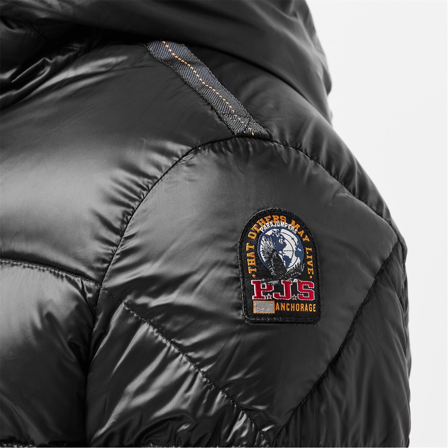 ペルシャナ　pellsiana charm logo far coat PARAJUMPERS | Men's Pharell Water Resistant Duck Down Short Puffer