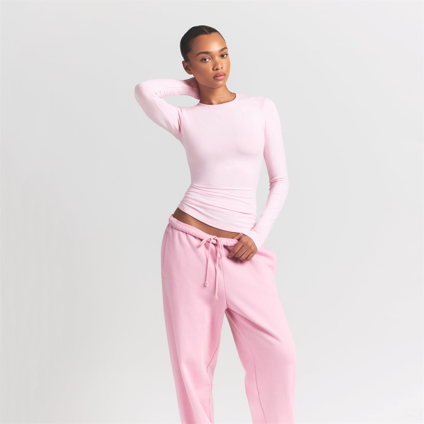 Skims Style SKIMS | Womens Cotton Jersey Long-Sleeve T-Shirt | Women | Long Sleeve ...