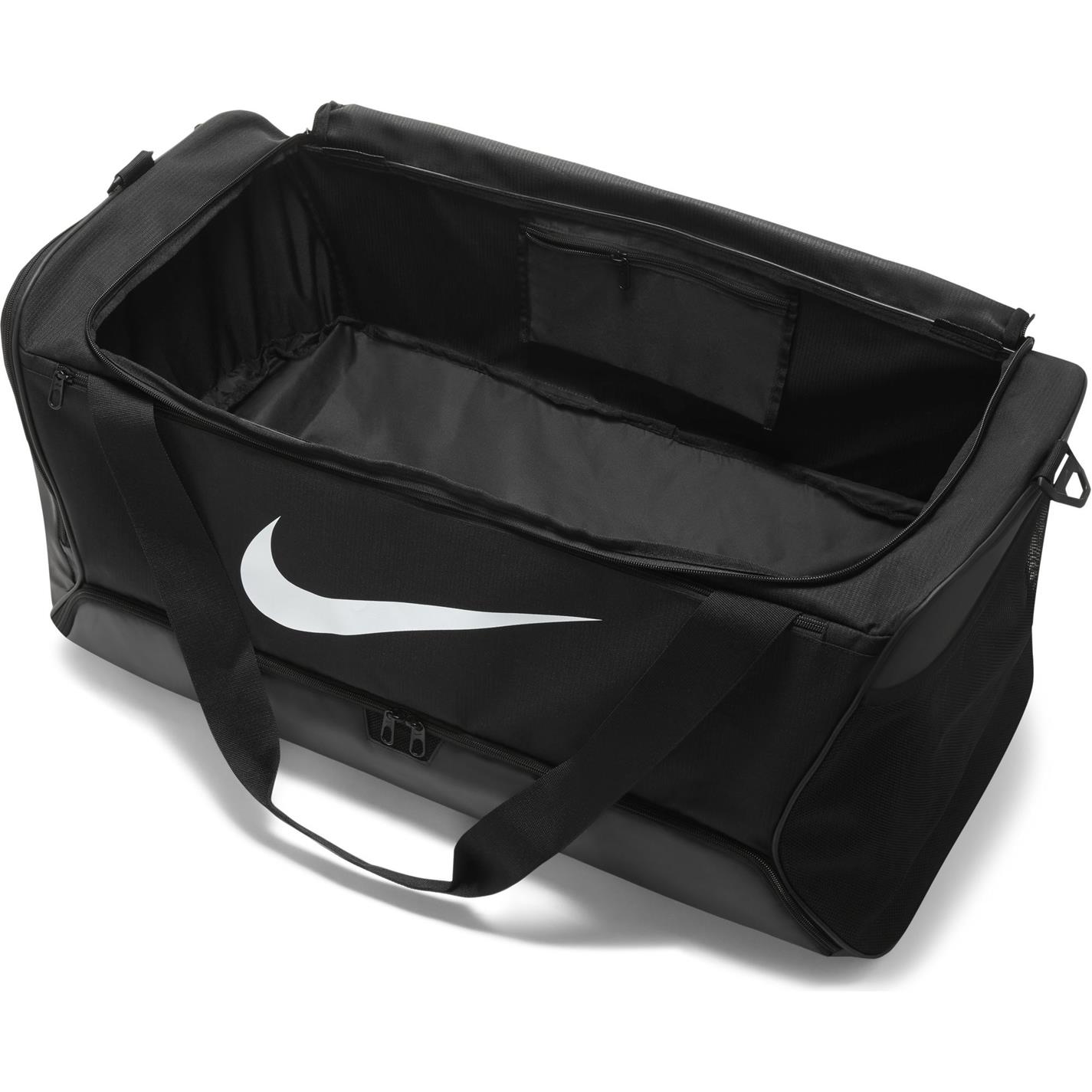 black nike sports bag