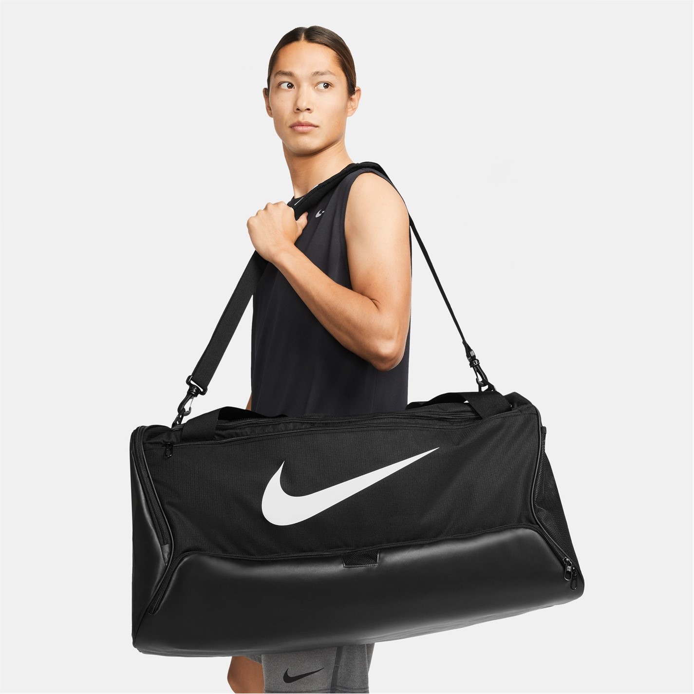 nike holdall