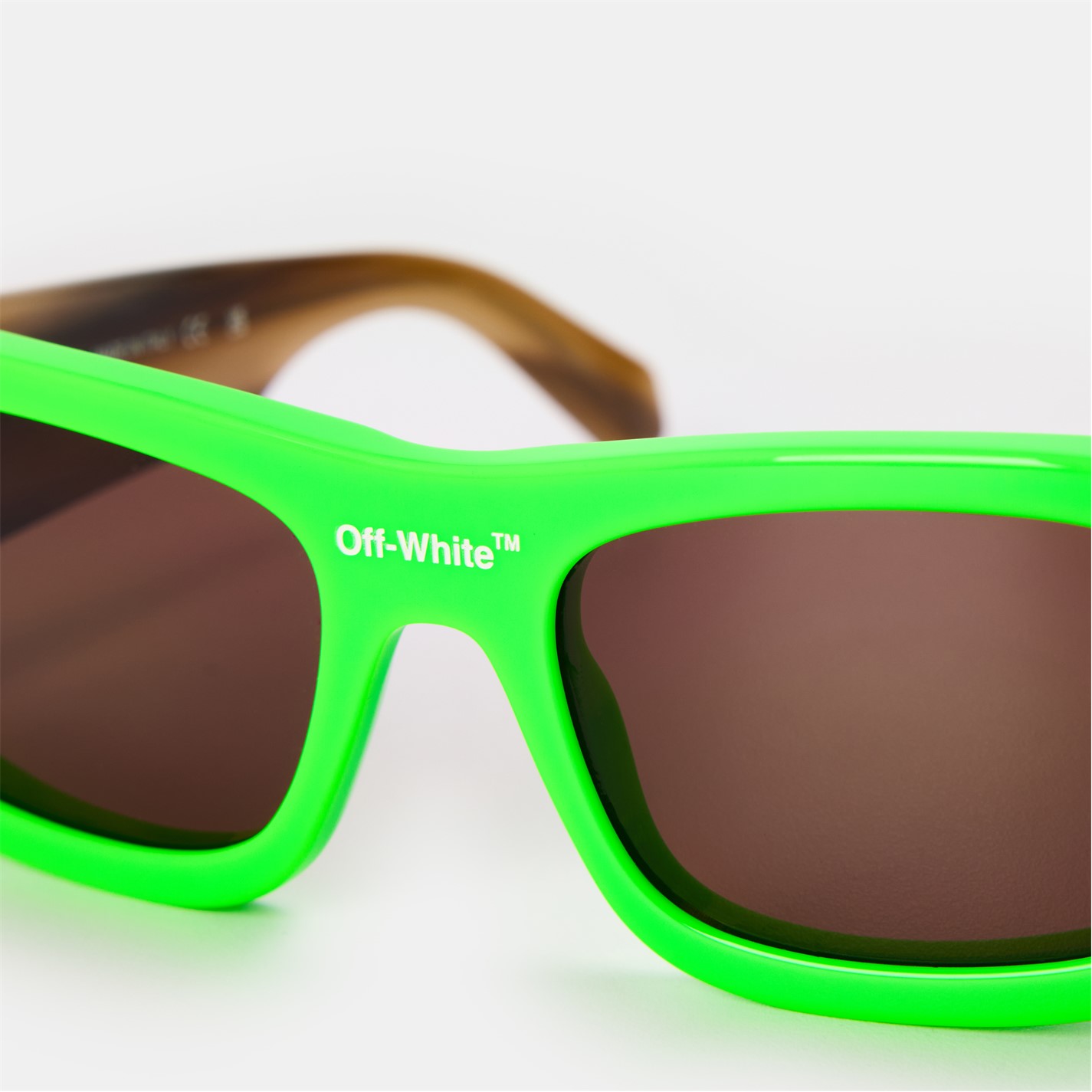 Off White Unisex