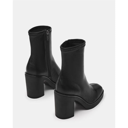 Steve Madden - Mesmerize Block Heel Boot
