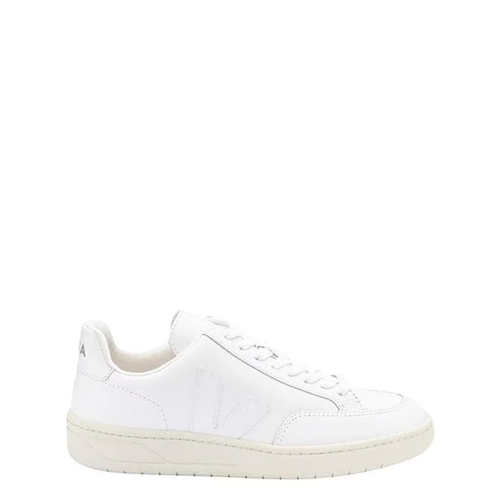 Veja Men's White V-12 Size 10