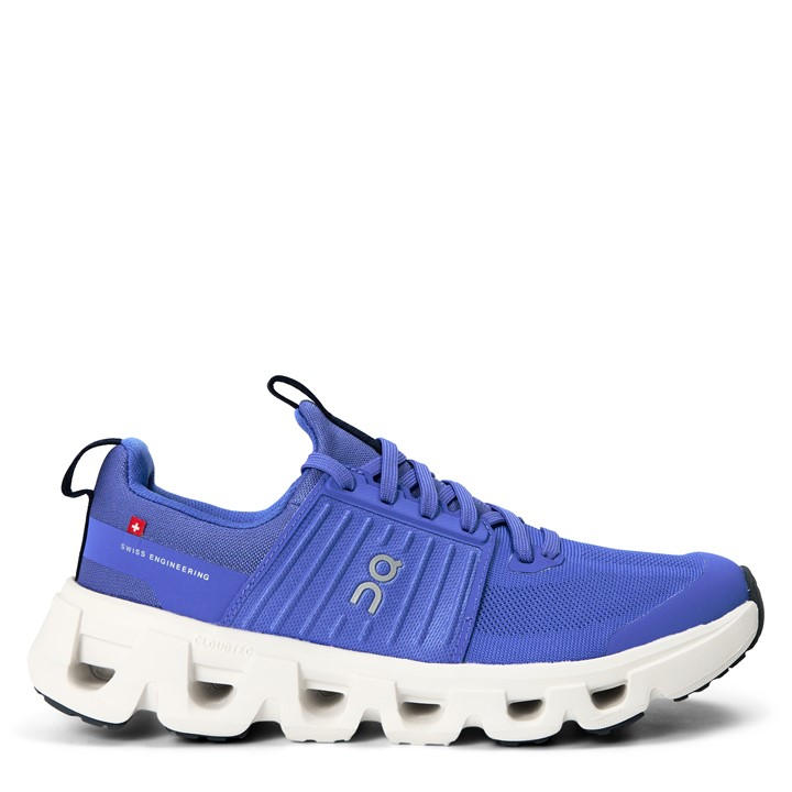 On Boys Blue Juniors Cloudswift Youth Running Shoes