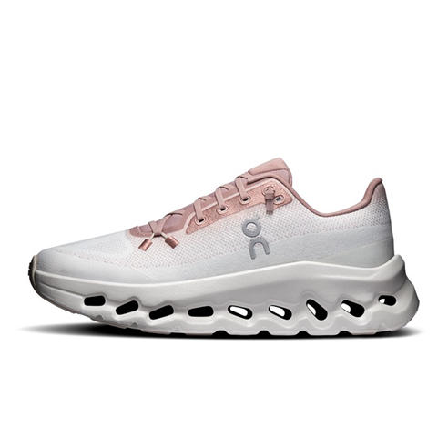 ON - Womens Cloudtilt Running Shoes