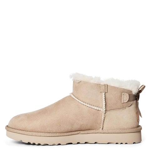 Ugg - Women's Classic Bailey Sheepskin Snug Boots