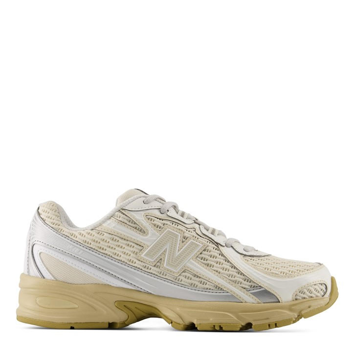New Balance Women's Beige 740 Trainers