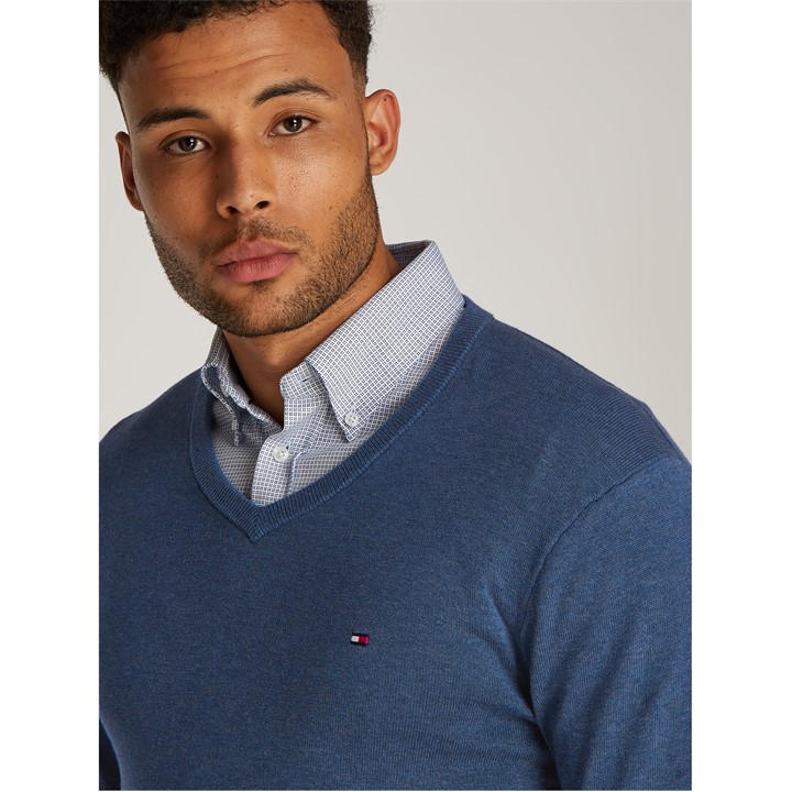 Tommy Hilfiger Men's Blue V-Neck Pullover Sweater Small