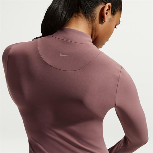 NIKE - Women's Baselayer Top
