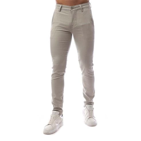 Levis - Men's Slim Fit Chinos