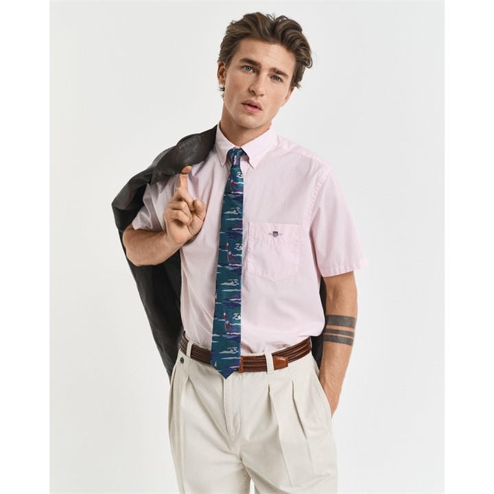 Gant Men's Pink Regular Fit Classic Poplin Short Sleeve Shirt Medium