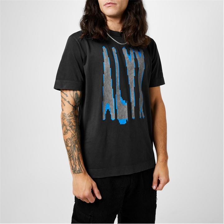 1017 ALYX 9SM Men’s Graphic Short-Sleeve Oversized T-Shirt – Black 1017 ALYX 9SM Men’s Graphic Short-Sleeve Oversized T-Shirt – Black