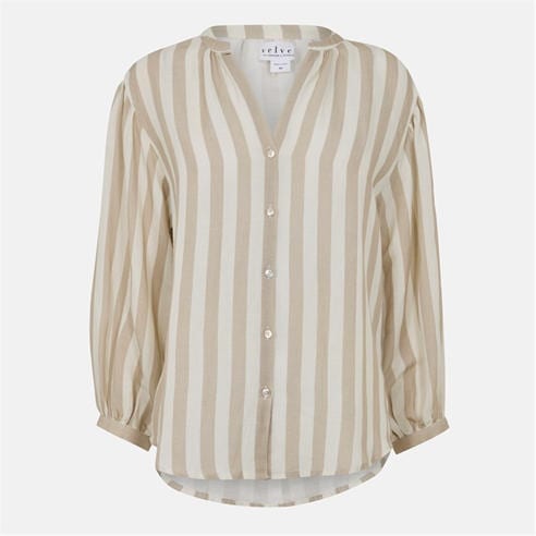 Velvet by Graham and Spencer - Women's Regular Fit T-Shirt