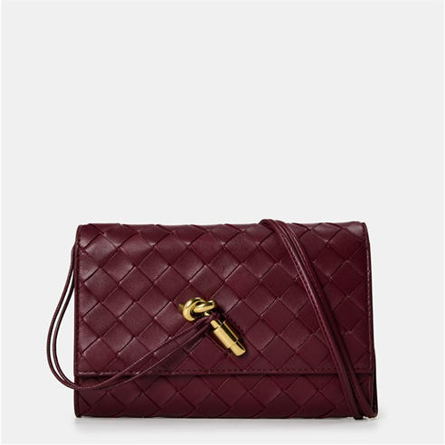 BOTTEGA VENETA - Women's Andiamo Slim Crossbody Wallet On Chain