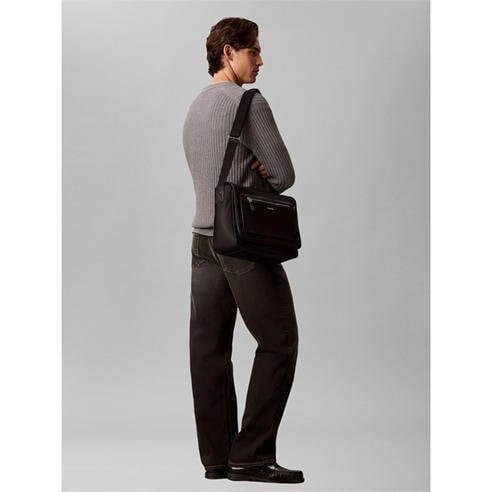 Calvin Klein - Raised Messenger Bag