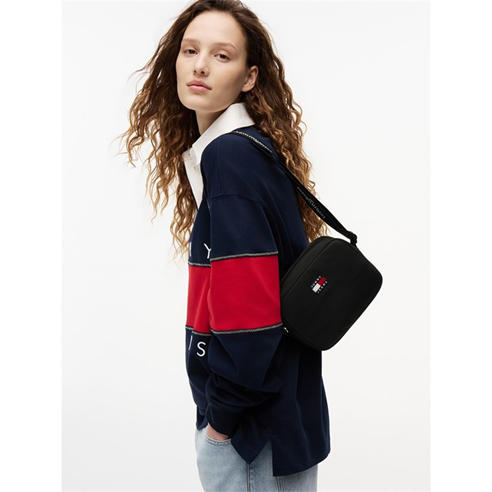 Tommy Jeans - Women's Ess Daily Cross Logo Crossbody Bag