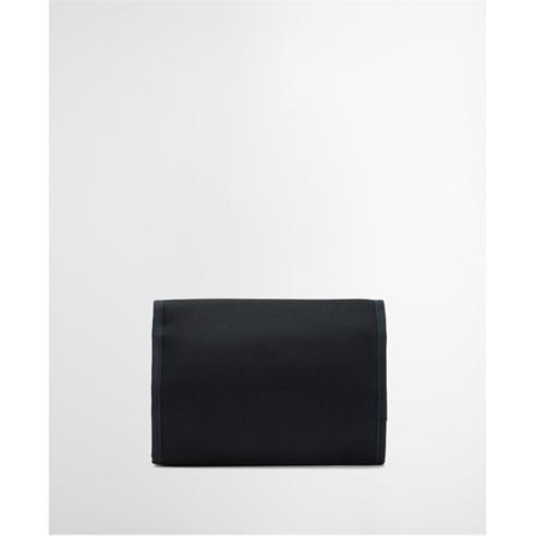 Barbour - Cascade Waxed Hanging Wash Bag