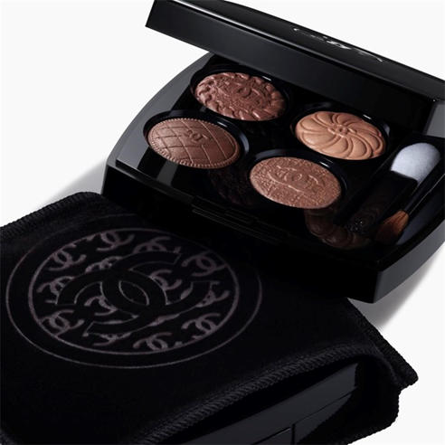 CHANEL - LES 4 OMBRES BOUTONS MULTI-EFFECT QUADRA EYESHADOW