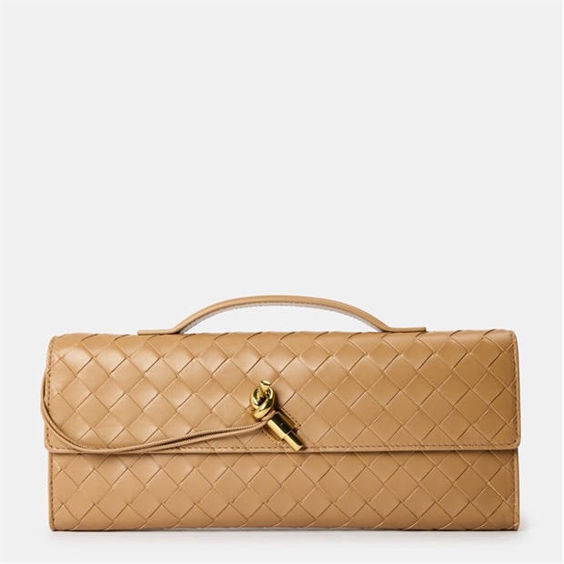 Fondant Brass - BOTTEGA VENETA - Andiamo Clutch