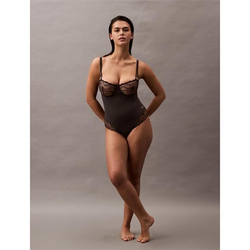 Calvin Klein - Women's Seamless Targeted Compression Shapewear Bodysuit