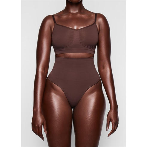 SKIMS - B SEAMLESS SCULPT BRALETTE